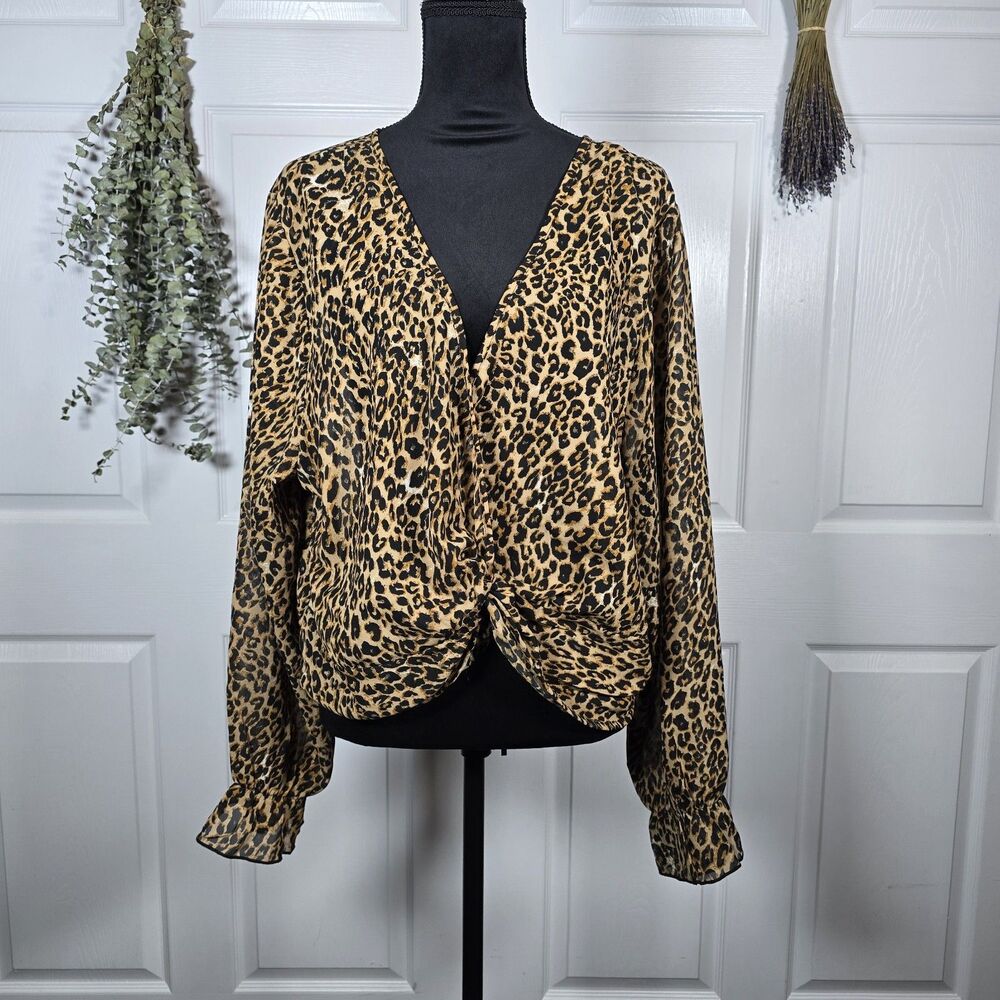Live 4 Truth Cheetah Surplice Blouse 3X Coquette
